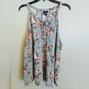 Torrid tank top 🌼